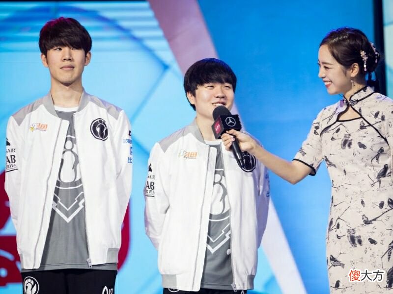【游戏世界】LOL：THESHY成自由人，3年蝉联年度最受欢迎选手