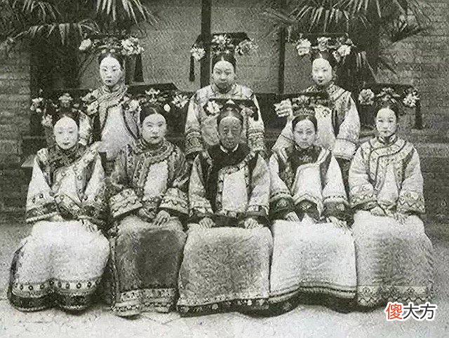 【爱历史】都被宫斗剧骗了！一天只能吃到2两肉？揭秘真实清廷嫔妃生活
