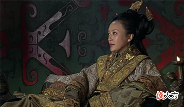 【历史故事】戚夫人被斩断四肢、做成人彘后，为何没有流血而亡？真相让人发指