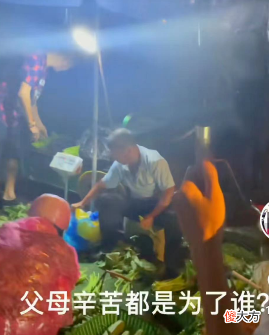 “不好好读书只能捡垃圾”男孩真去捡垃圾 未尝不是有效教育方法