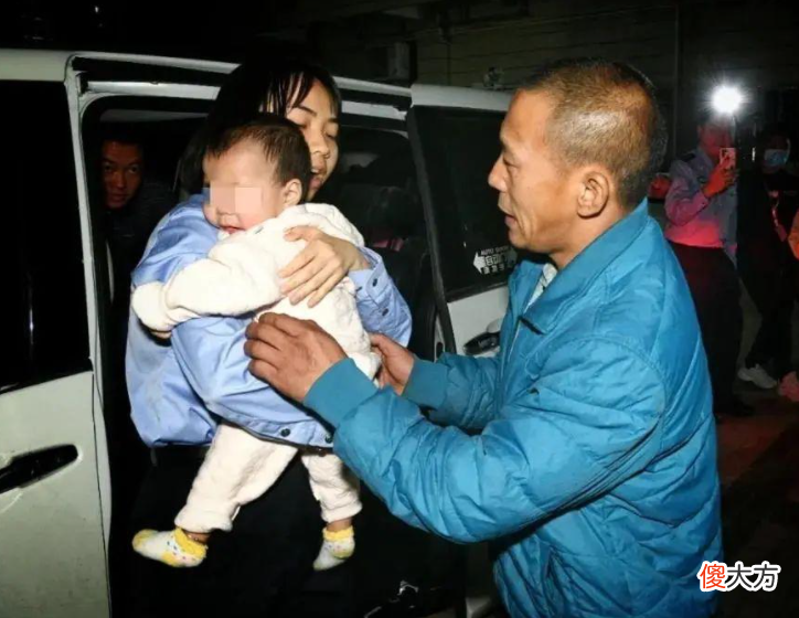 人贩子拐娃手段“更新”，家长别再不当回事，让娃远离这3种人