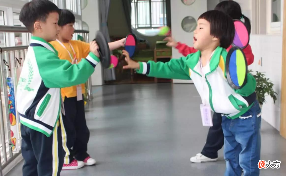 让幼儿园老师头疼的4种家长，家长们尽量避免，别给孩子找麻烦