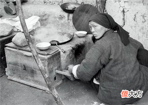 【历史故事】1942年河南饥荒有多惨？150万人饿死，美国记者目睹后几天吃不下饭