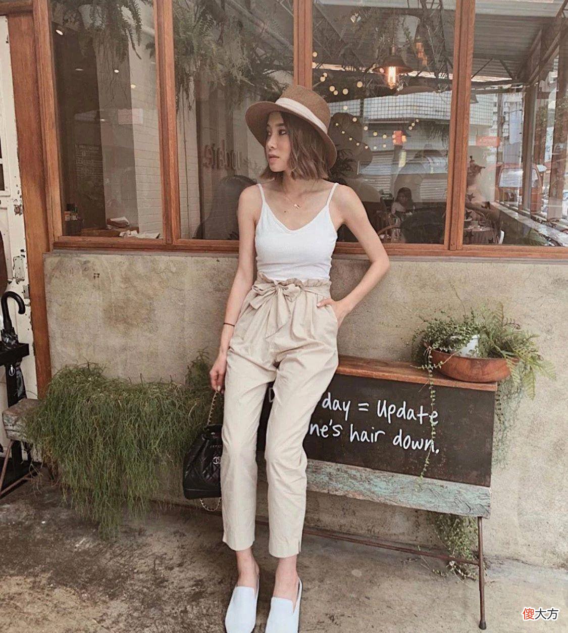 【就爱时尚】四五十岁的女人，如何穿搭才能显得高级又时尚？