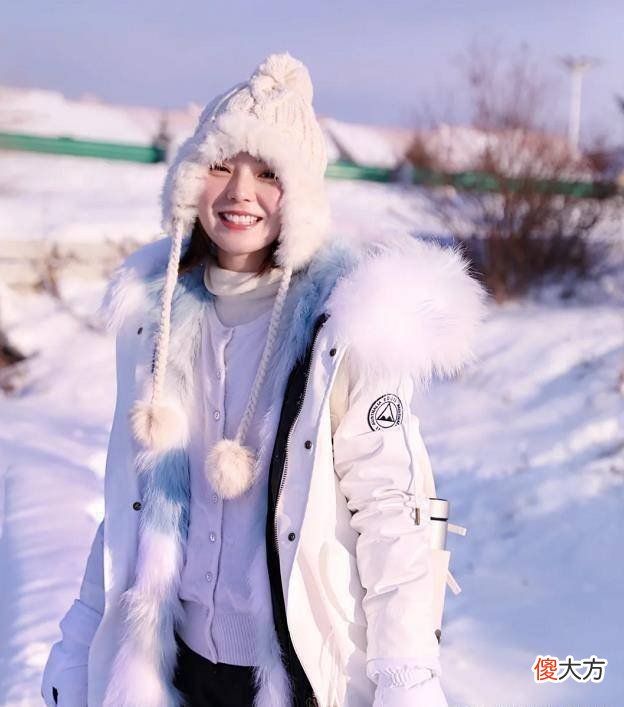【就爱时尚】“派克服”比羽绒服更时髦，春季穿派克服的搭配方式