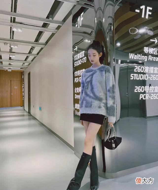 【时尚一点】想要打造大长腿？学会这几个穿衣法则很关键，简单又时髦