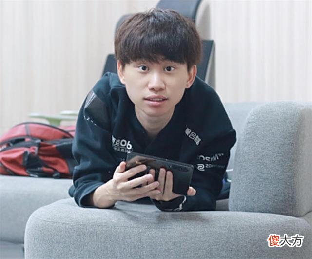 【游戏迷】doinb差点误会老选手：他是“演员”吗？不对他应该是IG前ad吧