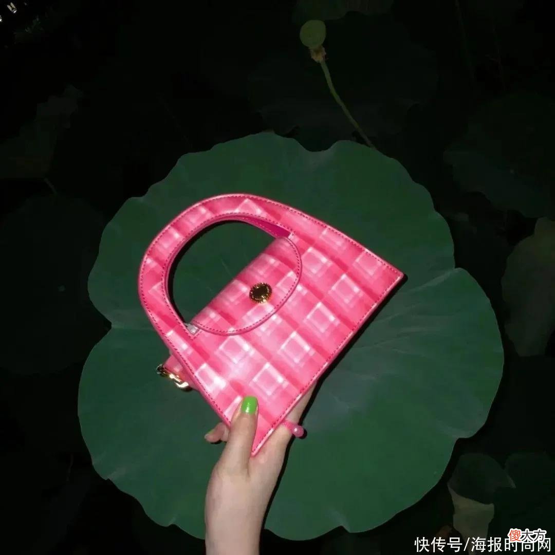 【就爱时尚】编辑部｜辛苦练出来的好身材就应该秀