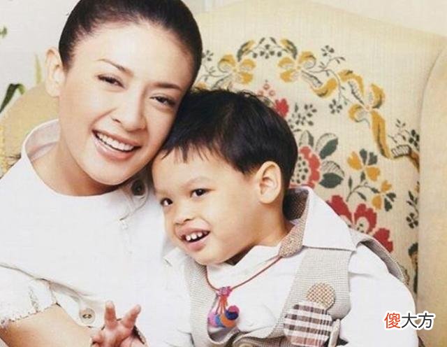【历史故事】15岁提帮功涉世太浅，在尊贵的僧王面前抠脚丫，惹怒泰王还不自知