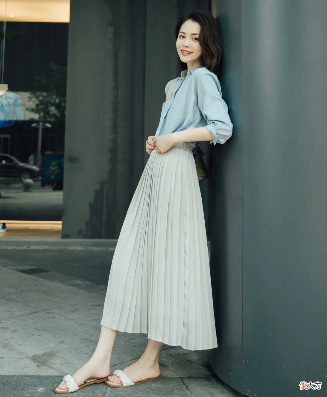 【时尚一点】真正有品位的女人，更侧重下装的选择！今年流行这4件，百搭减龄