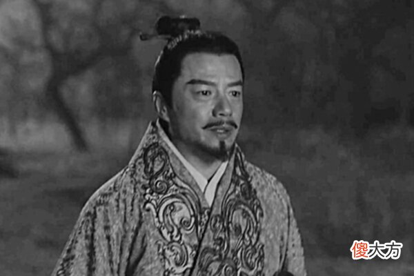 【历史故事】《大秦赋》中，没有工作经验的吕不韦，为何能封侯拜相且还能胜任