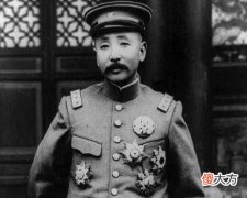 【爱历史】1.9万关东军发动九一八事变，张学良给蒋介石发电报，蒋：同意不抵抗
