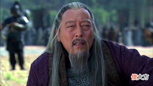 【爱历史】三国十大军师排名，庞统仅排第六，不信你看看前四名都有谁