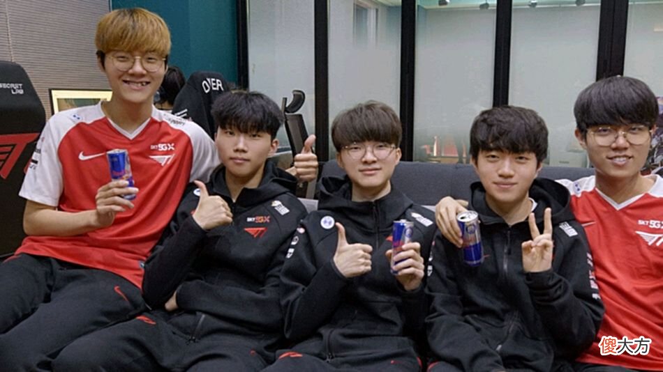 【游戏迷】LCK夏季赛垃圾话Faker：人们常叫我“活着的传说”