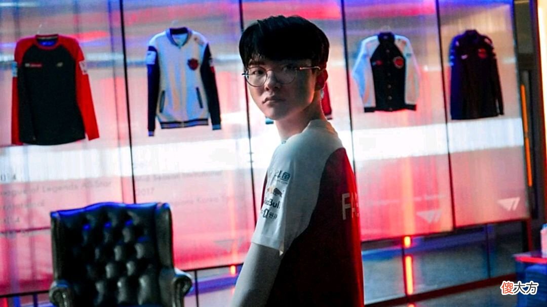 【游戏迷】LCK夏季赛垃圾话Faker：人们常叫我“活着的传说”