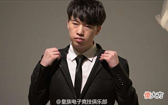 【游戏世界】小虎已经确定转上路！引发大半个电竞圈热议，米勒表达敬佩PDD高度肯定