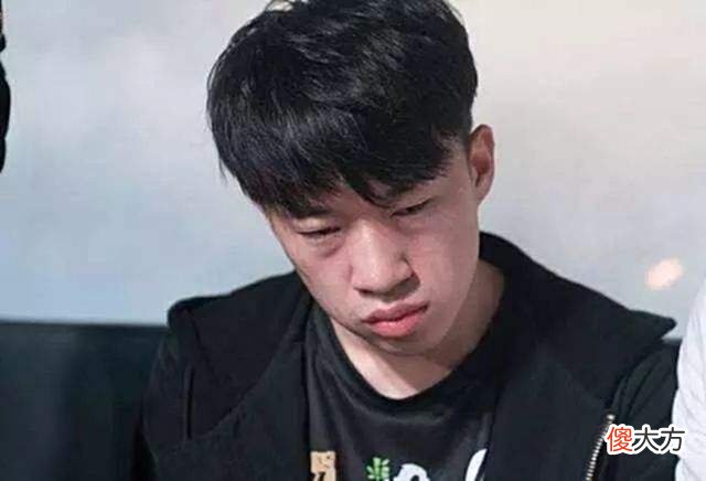 【游戏世界】小虎已经确定转上路！引发大半个电竞圈热议，米勒表达敬佩PDD高度肯定