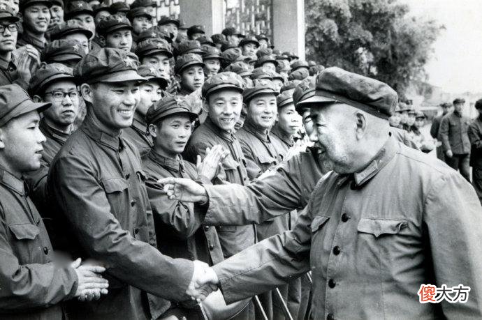 【爱历史】对越还击，仅3个小国公开支持中方，美国中立藏有深意