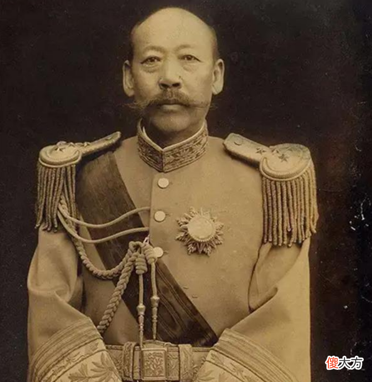 【历史故事】曹锟：迷信“娶妻添福”，一生娶了4个老婆，60岁还强娶19岁少女