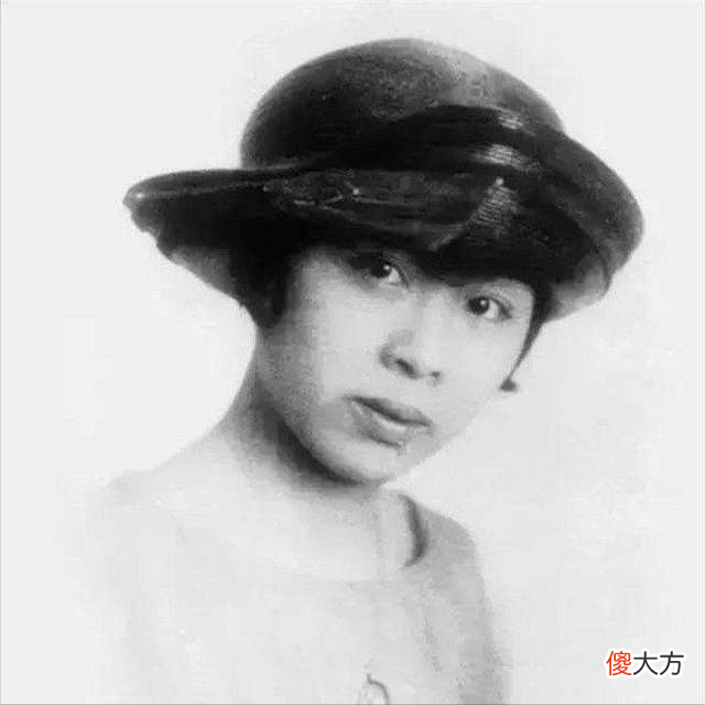 【爱历史】罗隆基：婚内招蜂引蝶，交往无数女友，晚年落魄写下《无家可归》