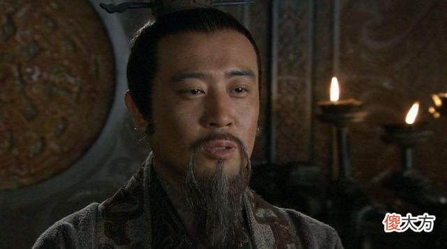 【历史故事】刘备颠沛流离一辈子，什么时候是他一生中真正的高光时刻？
