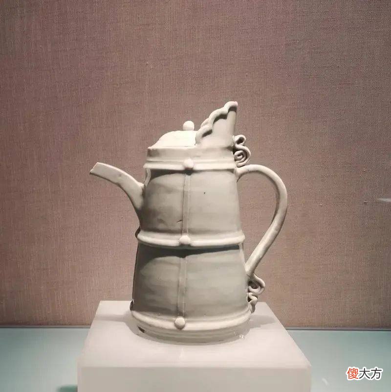 【爱历史】你见过哪些稀奇古怪的古瓷造型？