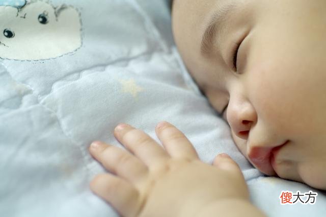 宝宝睡眠习惯影响身高，如有这4个“坏习惯”，家长需引起重视
