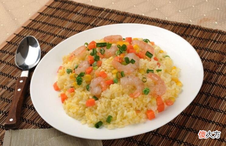 6-12个月宝宝辅食性状演变过程,不同月龄吃法不同,父母可收藏