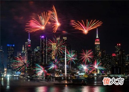 近代唯一一次禁止过春节，老百姓不放假，祝福的话都不能说