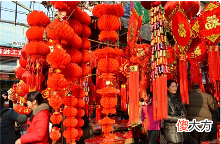 近代唯一一次禁止过春节，老百姓不放假，祝福的话都不能说
