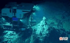 海底一万多米深处有摩擦声，马里亚纳海沟板块活跃，日本感到不安