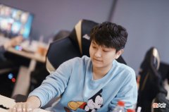 【游戏迷】RNGM引援失算，花费千万引援六点六、最初，却发现体系互相矛盾