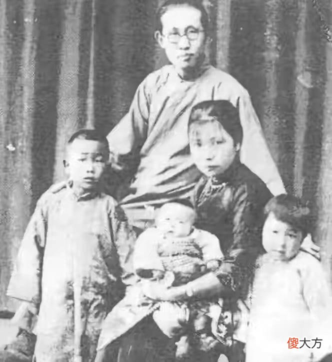 【历史故事】他16岁考入清华却被开除，孩子饿死妻子出家，被傲气毁了一生