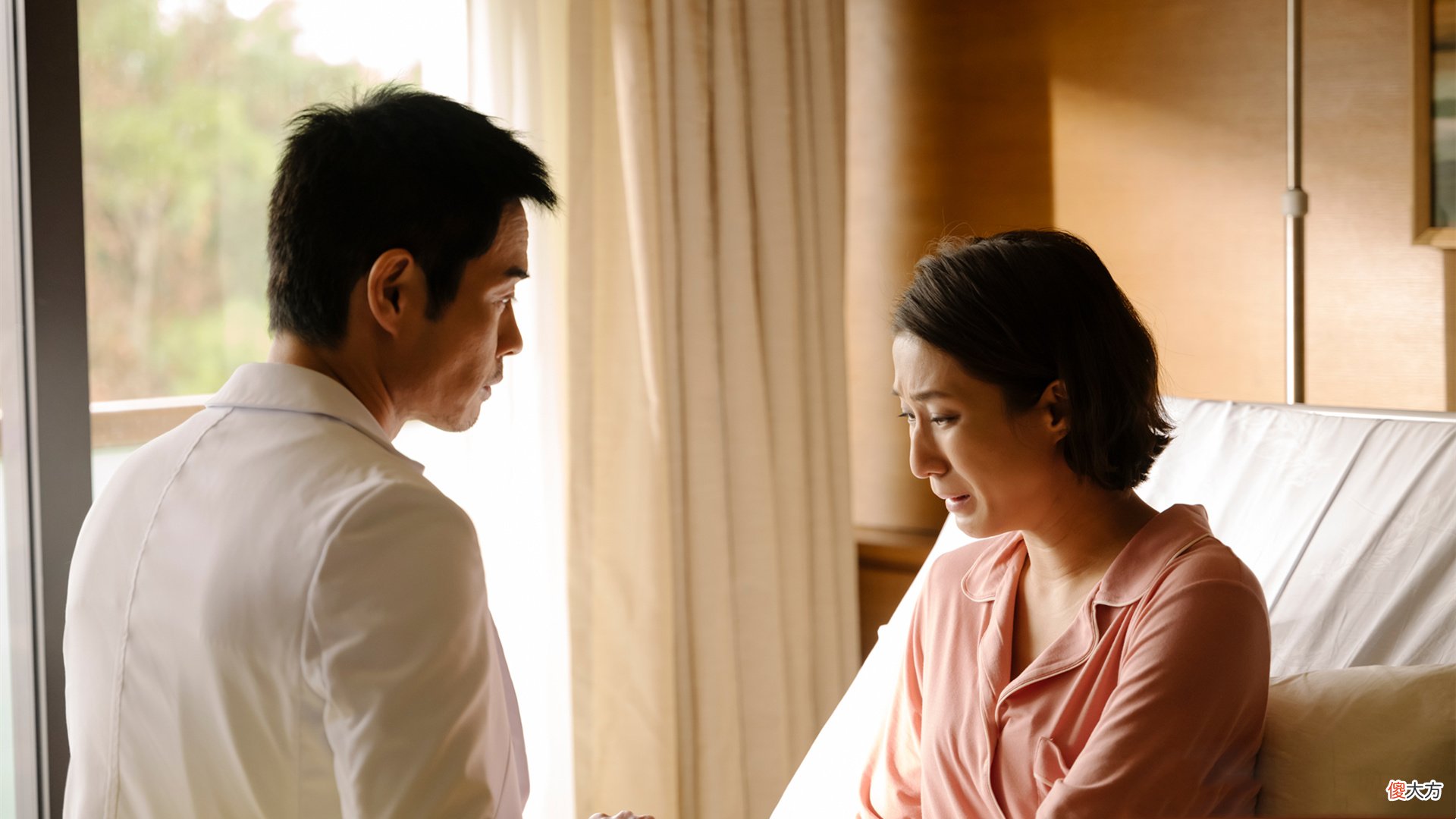 《星空下的仁医》儿科医生有多悲催?工资和工作压力完全成反比