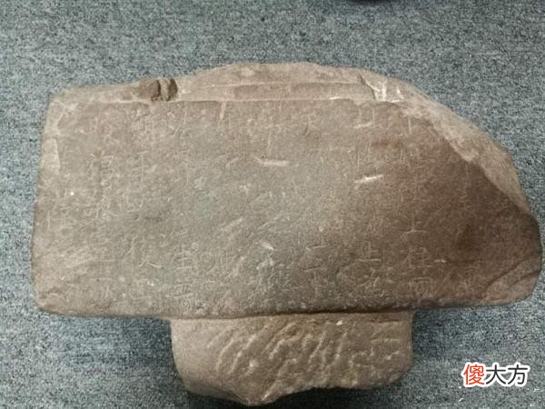 【历史故事】中亚农民挖出一石碑，揭李白出生之谜：没想到唐朝竟强到如此地步