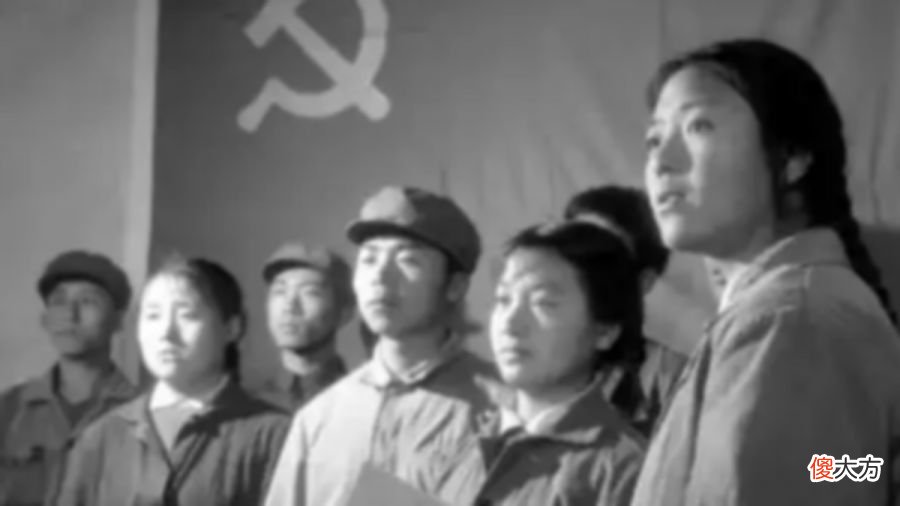 【爱历史】1949年，重庆商贩救下一个小女孩，看报纸才知道是渣滓洞幸存者