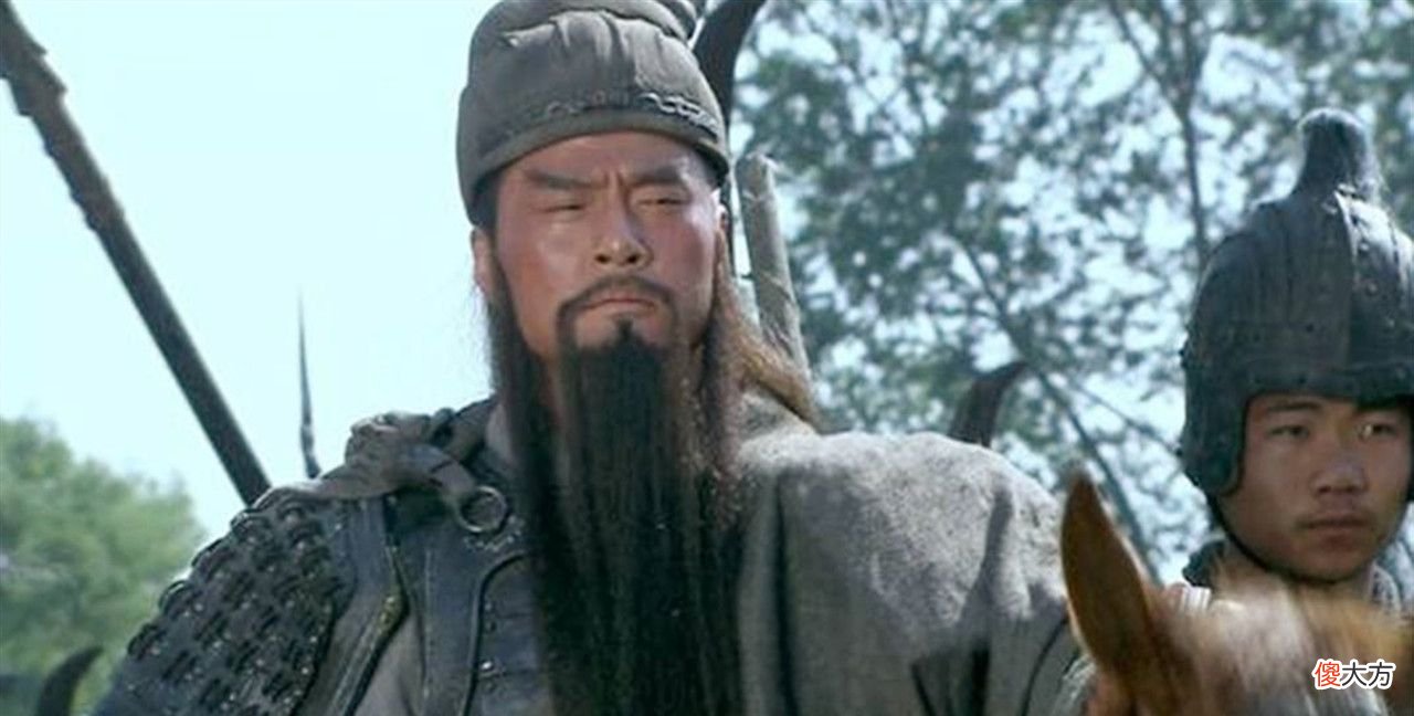 【爱历史】关羽为什么看不起黄忠，同样身为五虎上将，到底哪里惹到了他