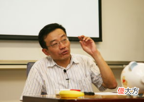 复旦教授吐槽“学渣”儿子：差点没考上大学！人都要经历3次认命