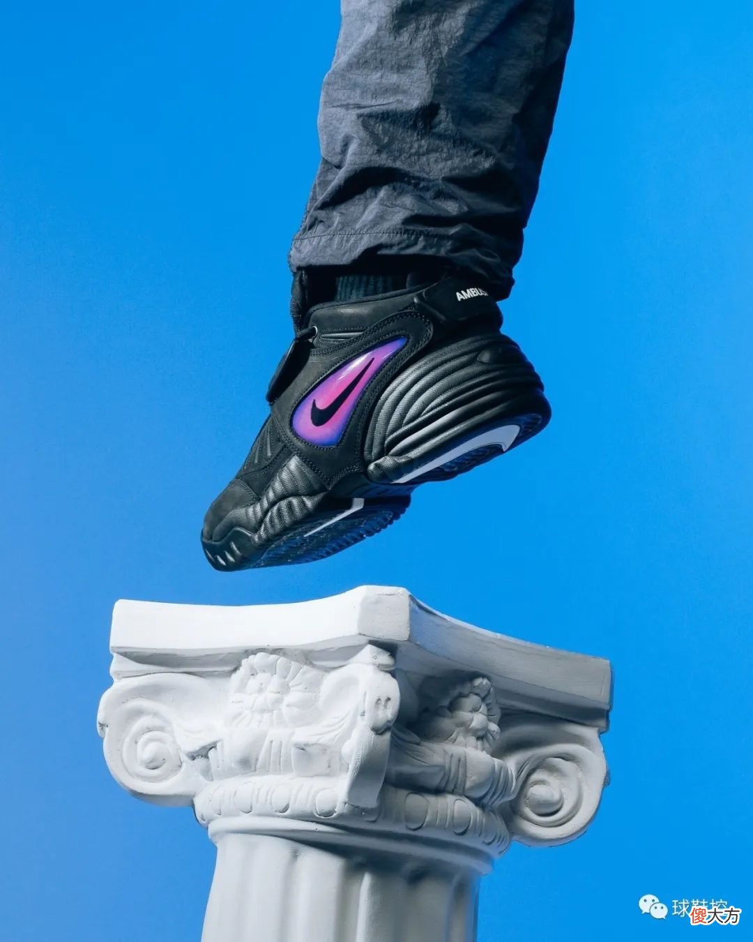 【就爱时尚】椰子配色你来调，传 YEEZY 或将开启 ID 定制服务？＆又一双新 YEEZY 曝光！