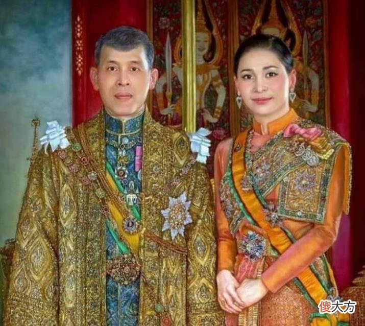 【历史故事】69岁泰王恩威并施，住院后数次敲打苏提达，西拉米母子还有机会