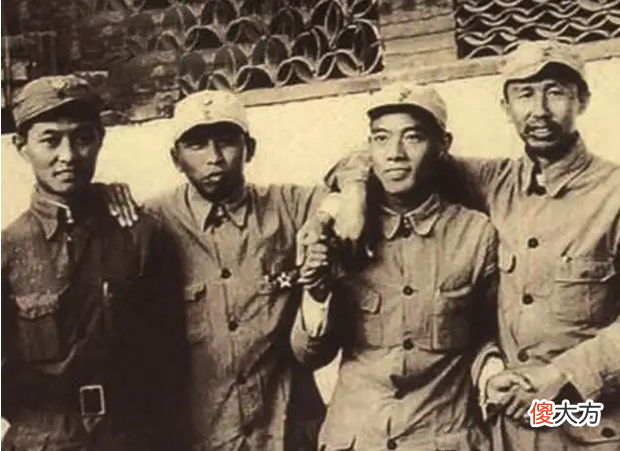 【爱历史】他有两名警卫员是上将，一名部下后成国家主席，被称为首长的首长