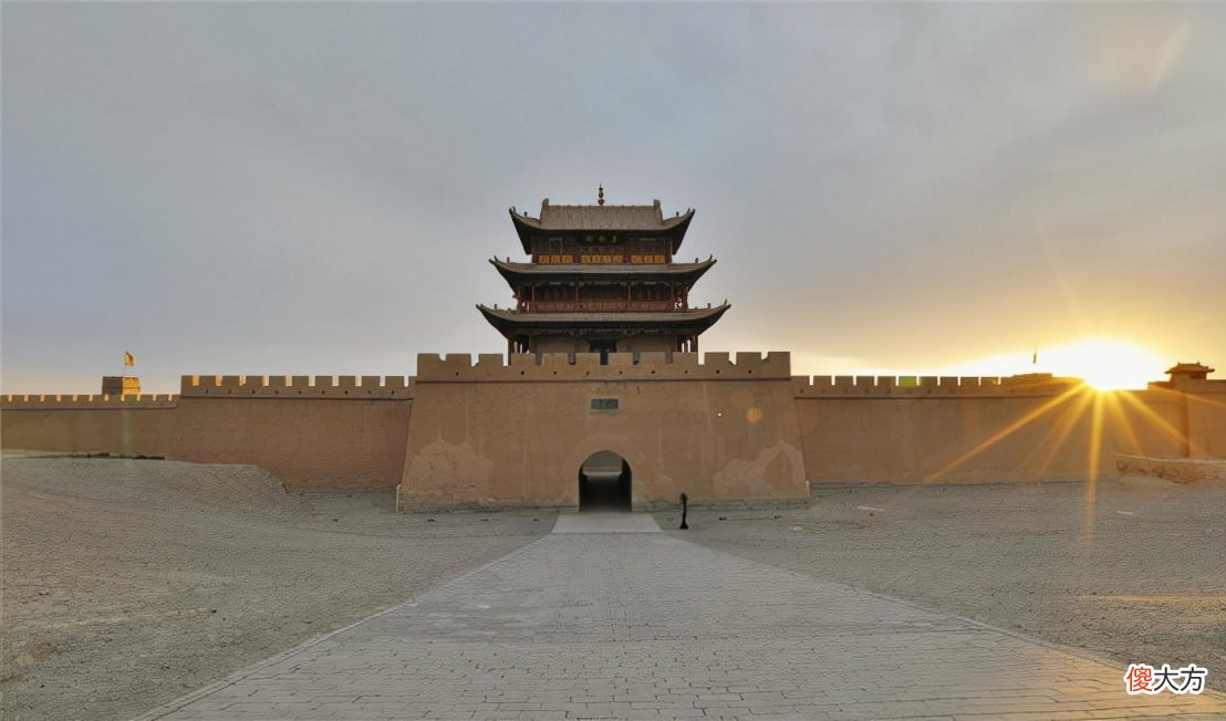 【历史故事】嘉峪关城墙上,多出了1块砖,为何放置600年,无一人敢动?