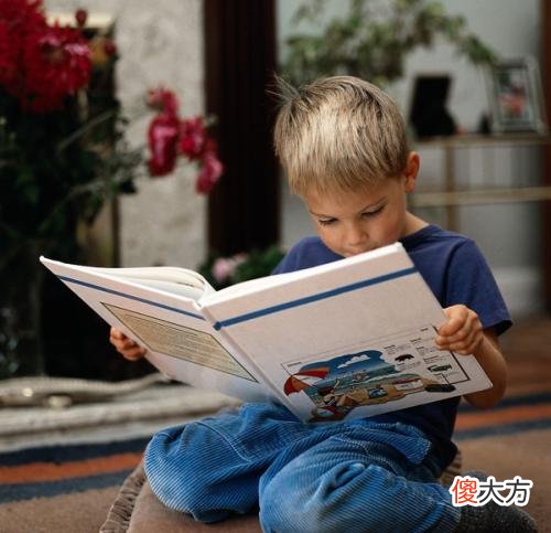 先教孩子读书还是先教写字？教错顺序影响学习，别怪孩子没天分