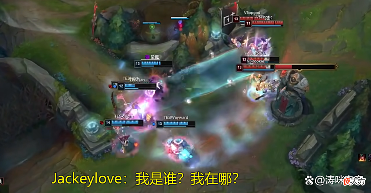 【游戏世界】“阿水和GALA一档，Doggo被低估”！ADC输出散点图火了，焕峰亮了