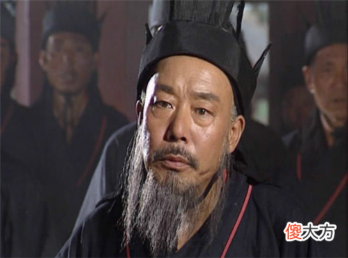 【历史故事】三国特容易念错的5个人名，大部分人出口就错，能一次过是三国通