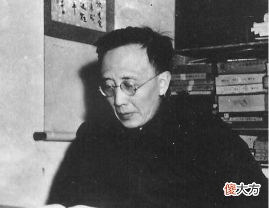 【爱历史】郭沫若渴望挖掘明定陵，却遭国家拒绝，原因震惊世界