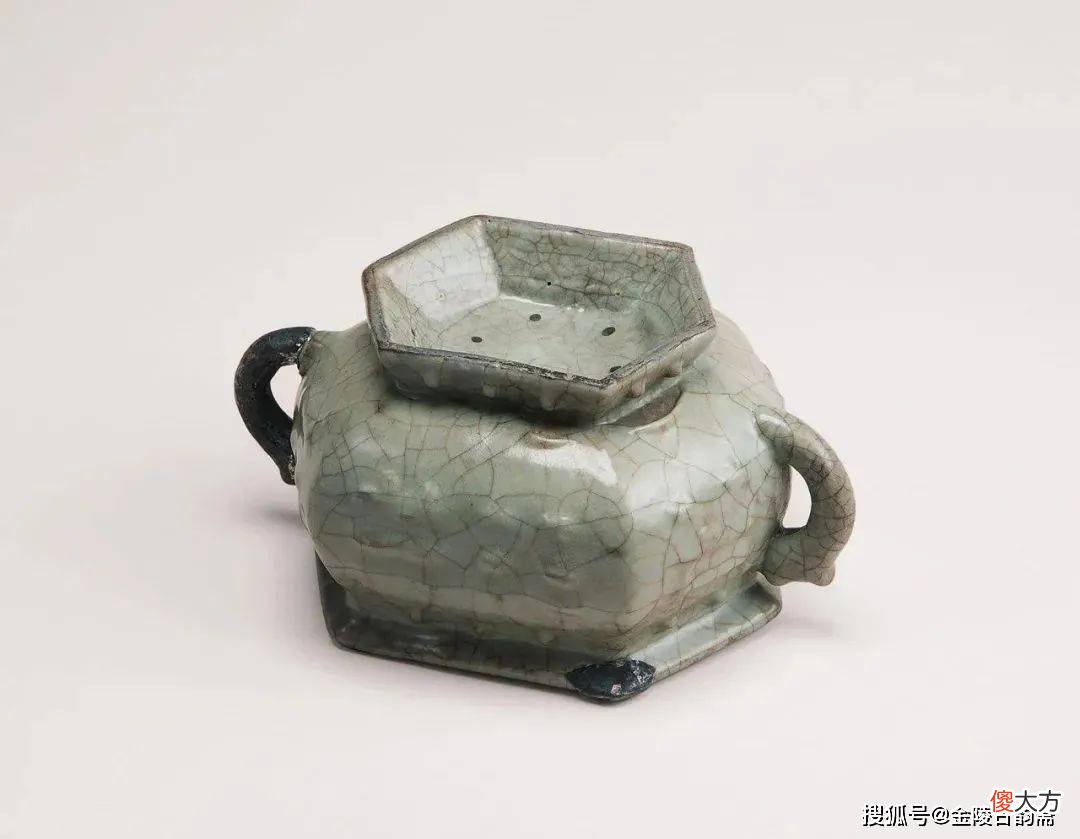 【历史故事】南宋官窑青瓷簋鉴赏