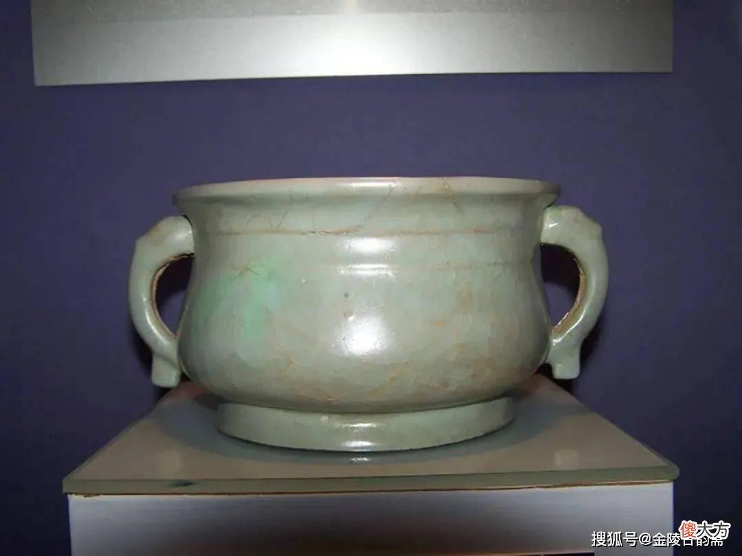 【历史故事】南宋官窑青瓷簋鉴赏
