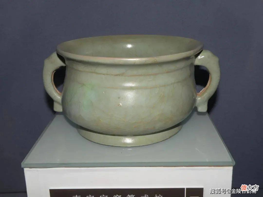 【历史故事】南宋官窑青瓷簋鉴赏
