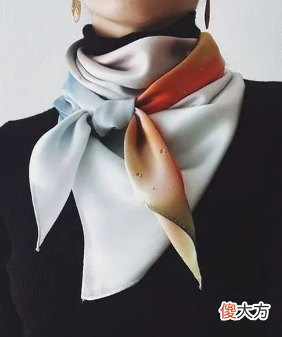 【时尚一点】丝巾有多少种系法 你就有多少新造型